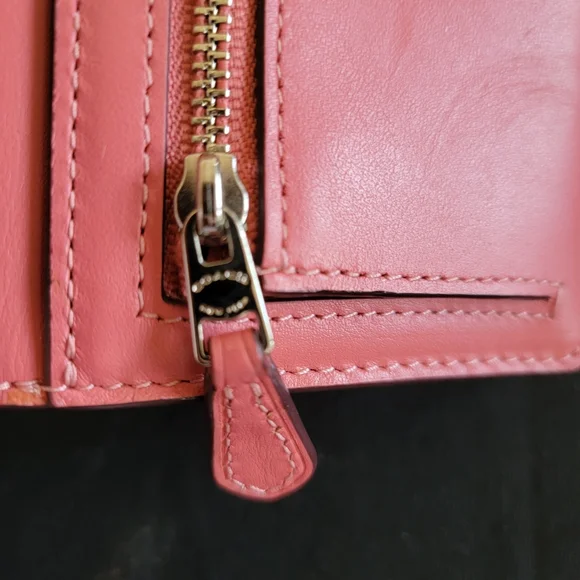 Coach Coral Pink Foldover Small Crossbody Purse Bag Clutch WOC - Picture 6 of 14